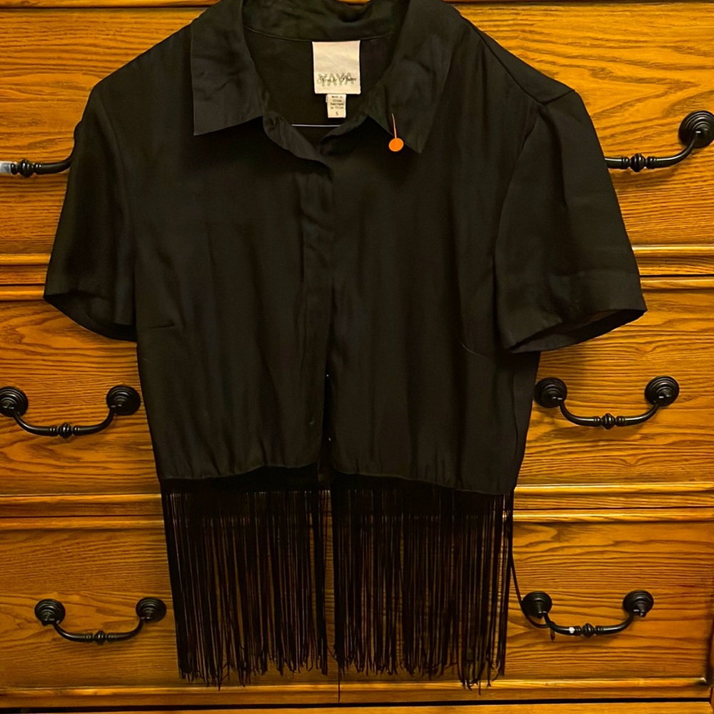 Cute cropped short sleeve cardigan.